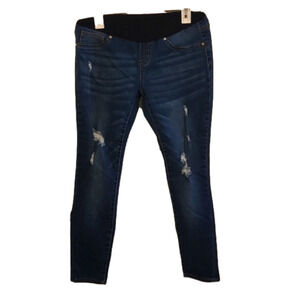 NWOT Womens MATERNITY distressed jeans by Blue Savvy Maternity size L